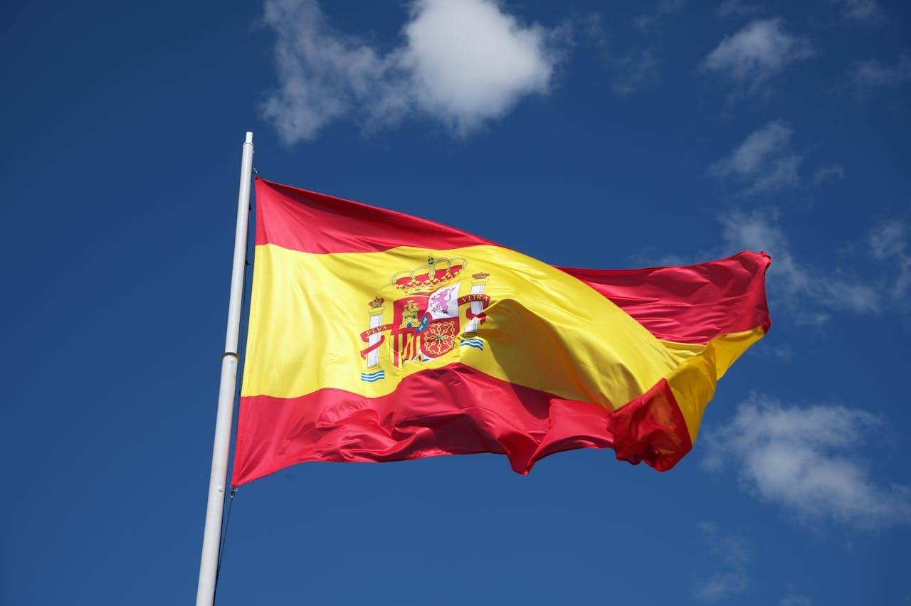 VUT Licensing in Fuengirola: The 2026 Owner's Guide